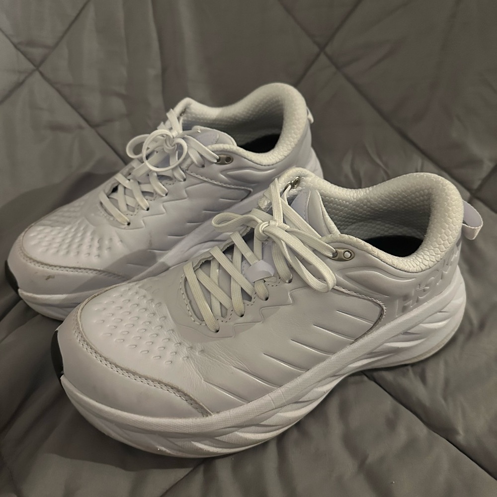 Hokas One One